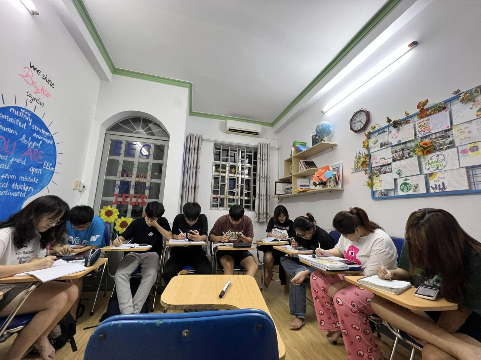 IELTS 7.0 - 8.0